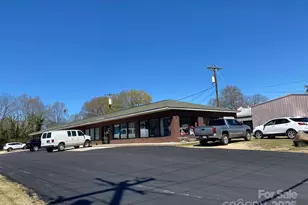 182 Saluda St, Chester, SC 29706 - Photo 1