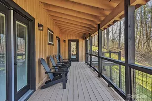 600 Pinewood Dr, Waynesville, NC 28786 - Photo 10