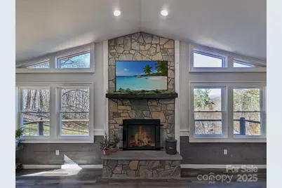 600 Pinewood Drive, Waynesville, NC 28786 - Photo 16