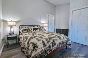 600 Pinewood Dr, Waynesville, NC 28786 - Photo 30