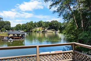 3910 6th St NW, Hickory, NC 28601 - Photo 2