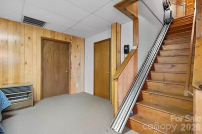 3910 6th Street NW, Hickory, NC 28601 - Photo 38