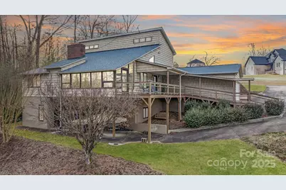 3910 6th Street NW, Hickory, NC 28601 - Photo 4