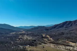 60 E Valley View Dr, Marion, NC 28752 - Photo 4