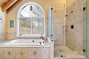 60 E Valley View Dr, Marion, NC 28752 - Photo 32