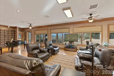151 Pine Ridge Road, Burnsville, NC 28714 - Photo 22
