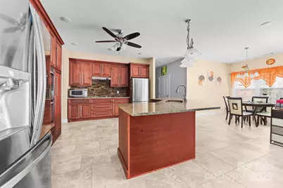 2865 Scarborough Court, Gastonia, NC 28054 - Photo 8