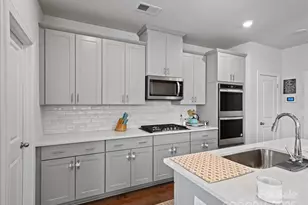 571 Palmarosa St, Fort Mill, SC 29715 - Photo 16