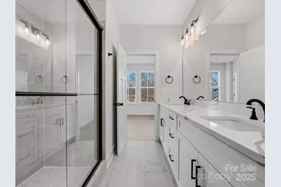 1122 Pegram Crossing Drive, Charlotte, NC 28205 - Photo 24