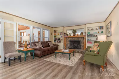 55 Grove Park, Waynesville, NC 28786 - Photo 4