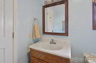 2076 Jay Clark Rd, Morganton, NC 28655 - Photo 20