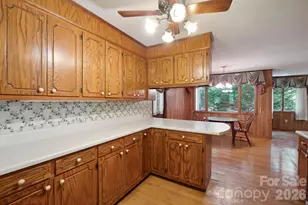 2076 Jay Clark Rd, Morganton, NC 28655 - Photo 16