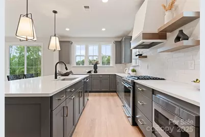 3021 Kinger Lane, Matthews, NC 28105 - Photo 6