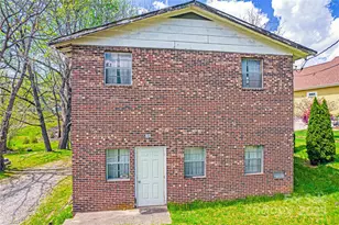 80 Carver St, Brevard, NC 28712 - Photo 1