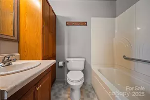 156 Eagle Nest Rd, Columbus, NC 28722 - Photo 22