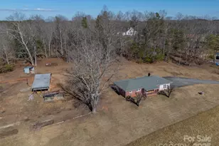 156 Eagle Nest Rd, Columbus, NC 28722 - Photo 2