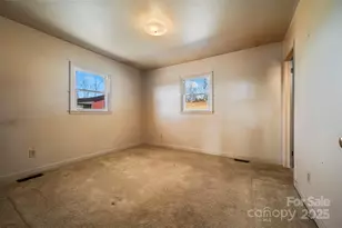 156 Eagle Nest Rd, Columbus, NC 28722 - Photo 18