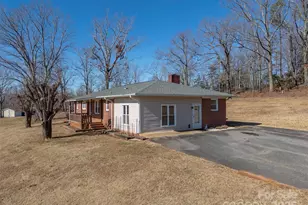 156 Eagle Nest Rd, Columbus, NC 28722 - Photo 40