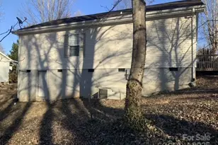 7 Chapel Park Pl, Asheville, NC 28803 - Photo 20