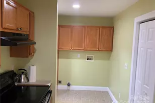 7 Chapel Park Pl, Asheville, NC 28803 - Photo 6