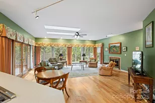 100 Elmridge Dr, Flat Rock, NC 28731 - Photo 16
