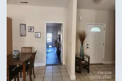 979 W Chapel Road, Asheville, NC 28803 - Photo 4