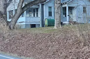 1820 Grapevine Rd, Marshall, NC 28753 - Photo 4