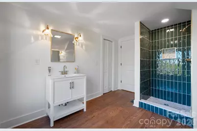 49 8th Street SE, Hickory, NC 28602 - Photo 26