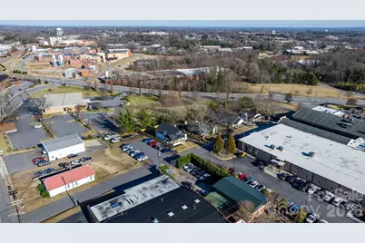 49 8th Street SE, Hickory, NC 28602 - Photo 34