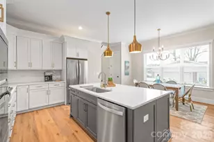 553 W Lowrance Ave, Mooresville, NC 28115 - Photo 10