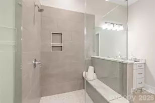 553 W Lowrance Ave, Mooresville, NC 28115 - Photo 18