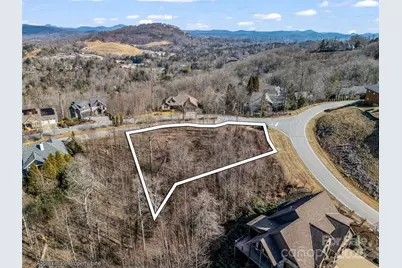 1509 Summit Hill Road, Hendersonville, NC 28791 - Photo 2
