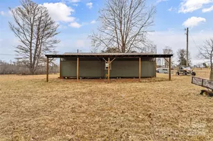 499 Indian Hill Rd, Olin, NC 28660 - Photo 32