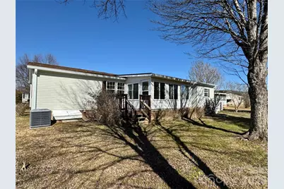 436 Riverwind Drive, Hendersonville, NC 28739 - Photo 24