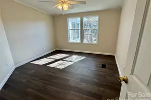 436 Riverwind Dr, Hendersonville, NC 28739 - Photo 6