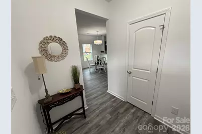 554 Geneva Circle, Gastonia, NC 28056 - Photo 2