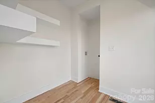 49 8th St SE, Hickory, NC 28602 - Photo 18