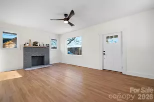 49 8th St SE, Hickory, NC 28602 - Photo 6