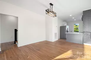 49 8th St SE, Hickory, NC 28602 - Photo 10