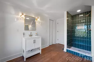 49 8th St SE, Hickory, NC 28602 - Photo 28