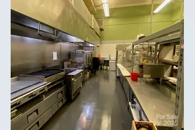 100 Main Street E, Valdese, NC 28690 - Photo 8