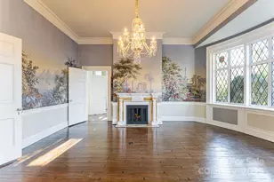 407 Vanderbilt Rd, Asheville, NC 28803 - Photo 8