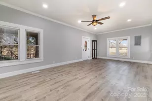 202 Deitz Rd, Statesville, NC 28625 - Photo 8