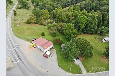 3624 Hickory Lincolnton Highway, Newton, NC 28658 - Photo 36