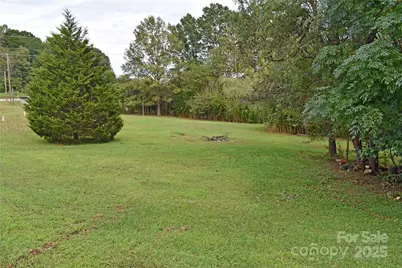 3624 Hickory Lincolnton Highway, Newton, NC 28658 - Photo 10