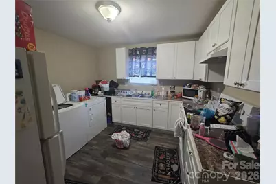 1021 E Airline Avenue, Gastonia, NC 28054 - Photo 1