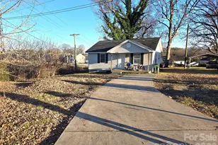 1021 E Airline Ave, Gastonia, NC 28054 - Photo 2