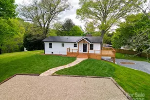 94 Breezy Knob Rd, Franklin, NC 28734 - Photo 2