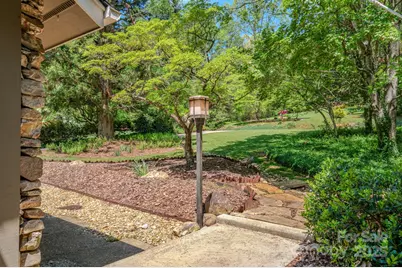 138 Woodhaven Drive, Hendersonville, NC 28739 - Photo 28