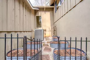 138 Woodhaven Dr, Hendersonville, NC 28739 - Photo 24